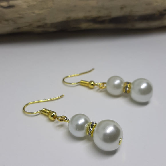 White pearl and crystal Gold Earrings